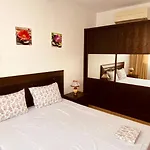 Bellevue Beachfront Paradise * Ravda