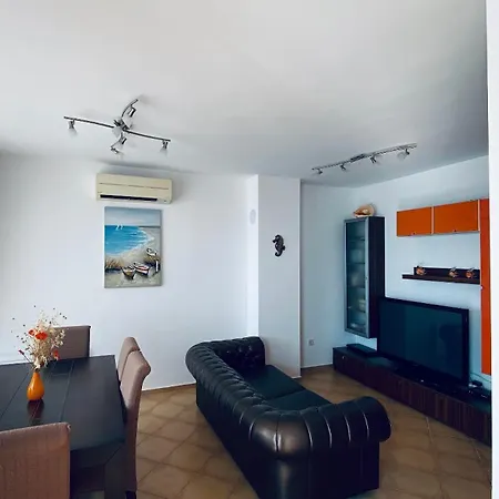 Bellevue Beachfront Paradise Lejlighed *