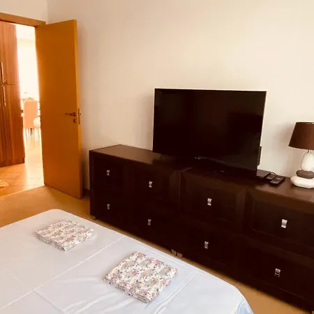 Διαμέρισμα Bellevue Beachfront Paradise