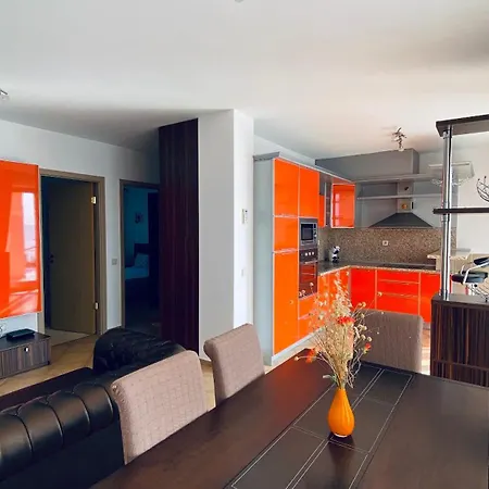 Bellevue Beachfront Paradise