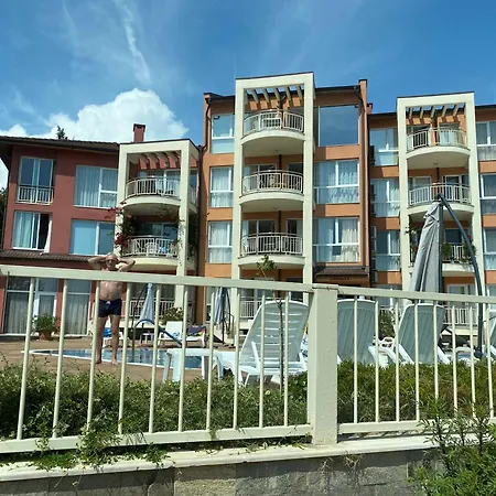 Apartamento Bellevue Beachfront Paradise *