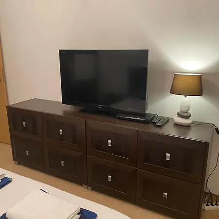 דירה Bellevue Beachfront Paradise *