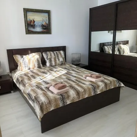 Bellevue Beachfront Paradise רבדה