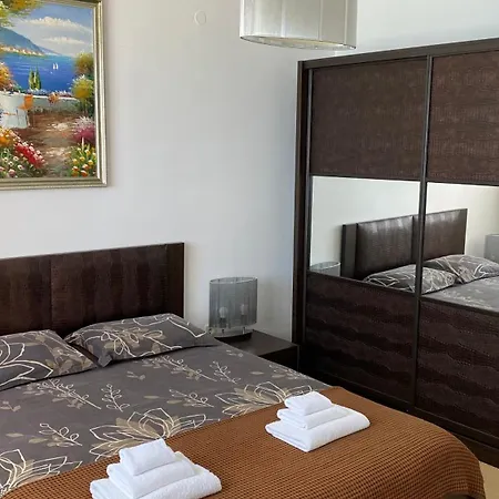 Bellevue Beachfront Paradise * רבדה