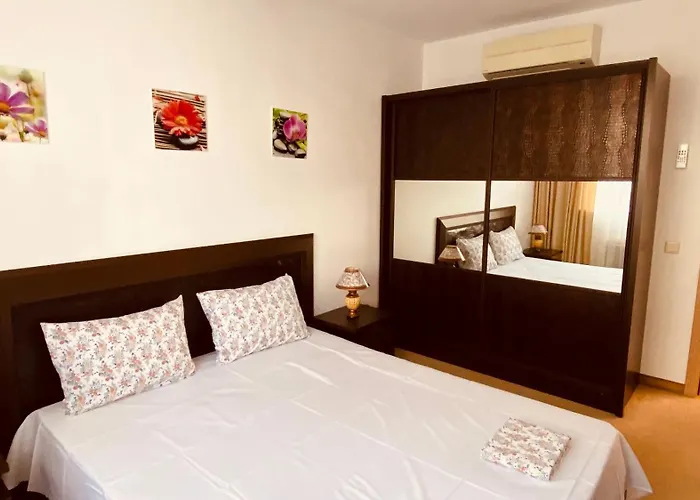 Bellevue Beachfront Paradise * Ravda